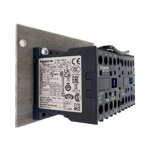 Side view or contactor - Manufacturer specifications label written in English