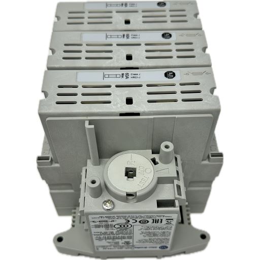 Side view of part with part specifications in English.