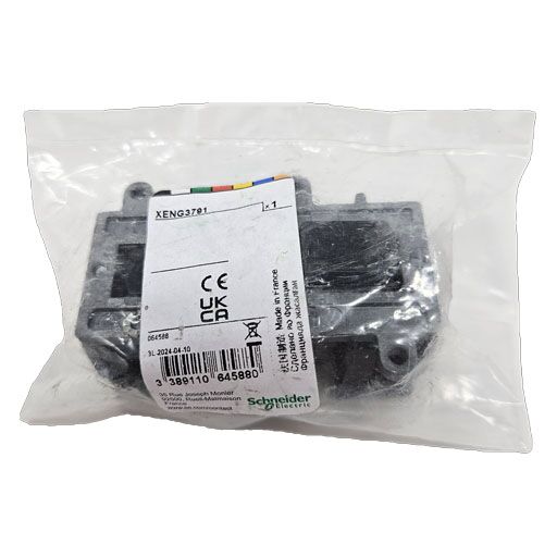 Contact Block XENG3791 showing item in plastic bag with manufacturers label